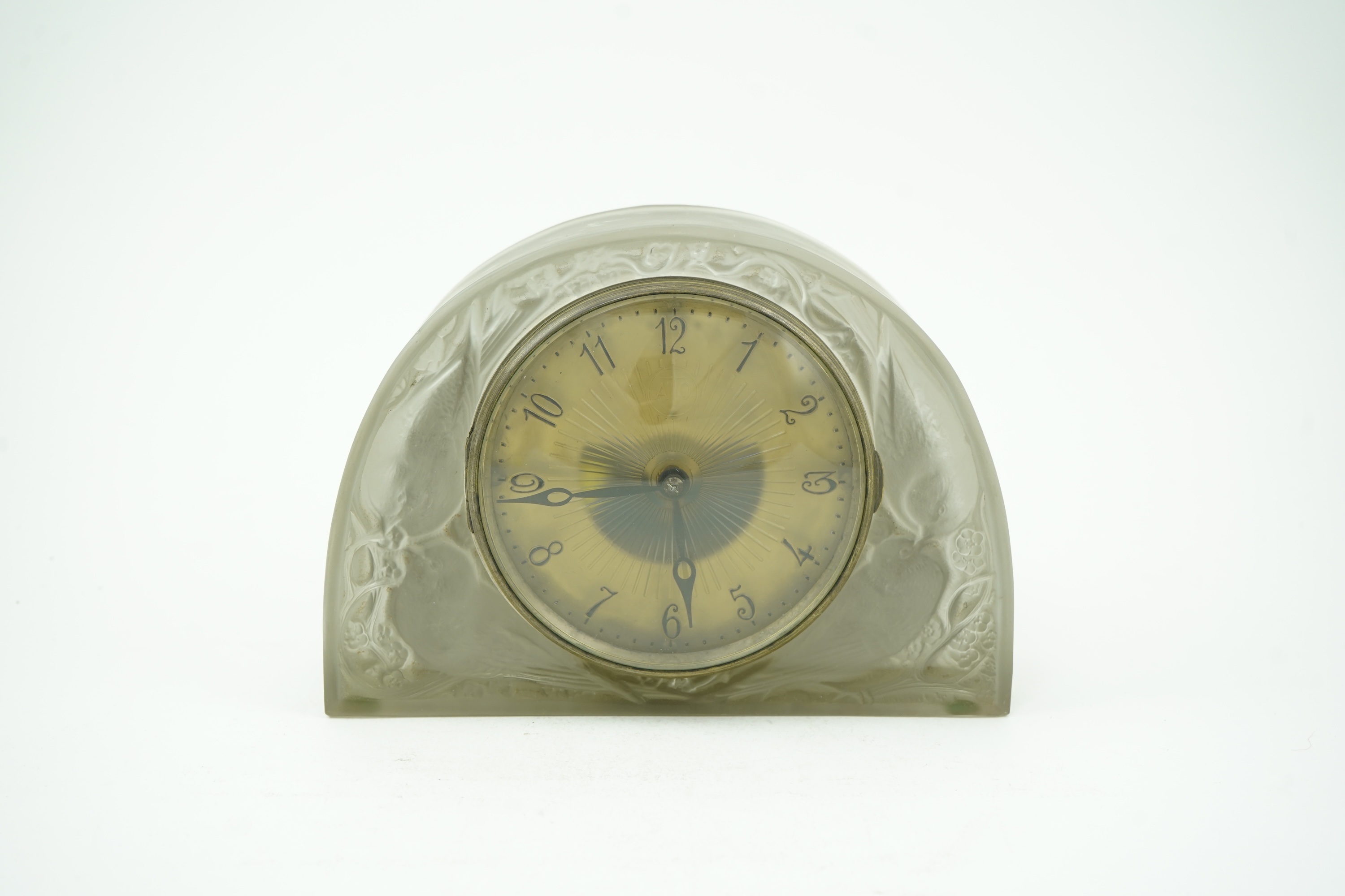 René Lalique for ATO: A ‘Moineaux’ glass mantel clock